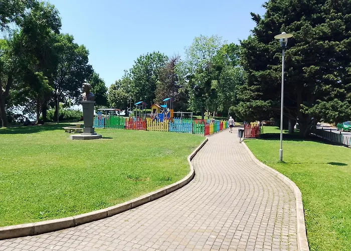 Vigo Апартаменти *